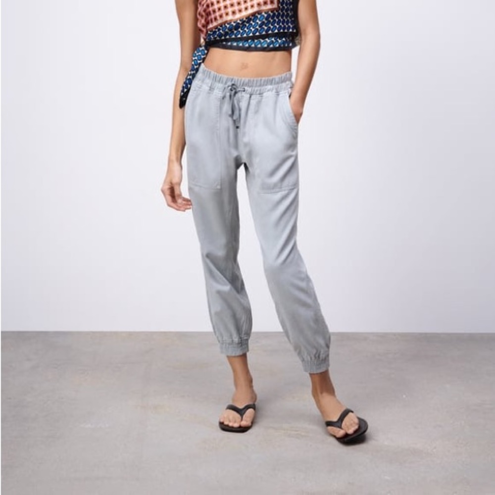 Zara The Weekend Jogger - light blue - Medium - Never Worn